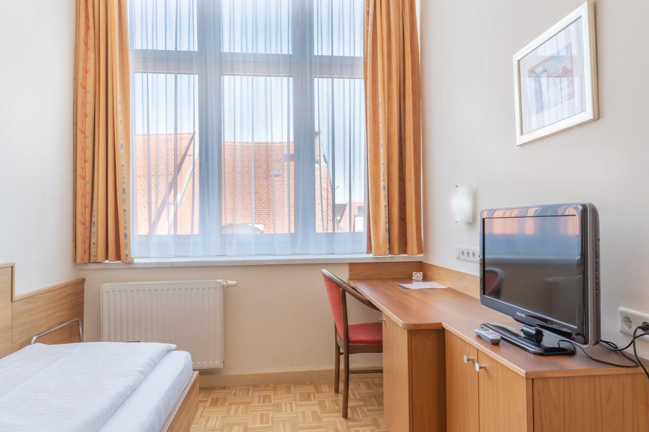 Hotel Kindler 2,0 Self-Check-In لوبن المظهر الخارجي الصورة